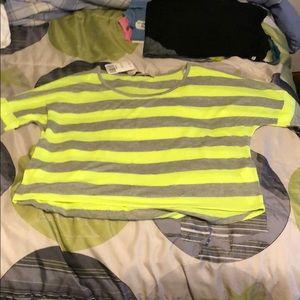 BNWT Forever Twenty One Crop Top